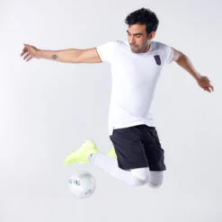 Kipsta VOETBALSHIRT VOOR VOLWASSENEN ENGELAND FF100 2024 29 Kipsta VOETBALSHIRT VOOR VOLWASSENEN ENGELAND FF100 2024 -Voetbal Sport Mode voetbalshirt voor volwassenen engeland ff100 2024 11